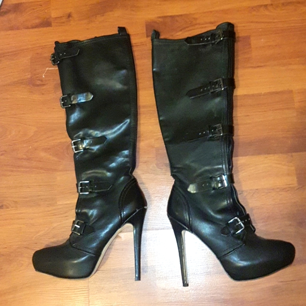 Black stiletto heel boots size 6